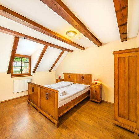Penzion Prelat Cesky Krumlov Bagian luar foto
